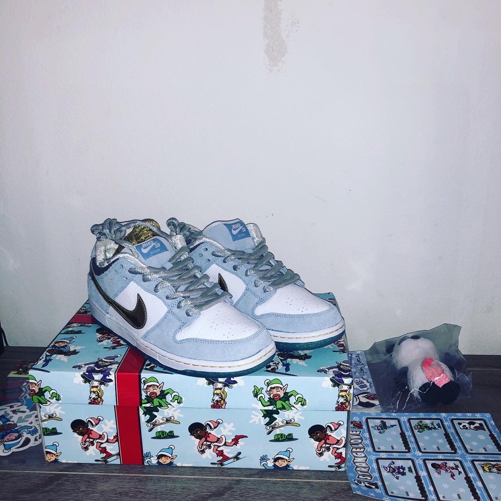 Nike SB dunk Low Sean Cliver special box. Deadstock size 10